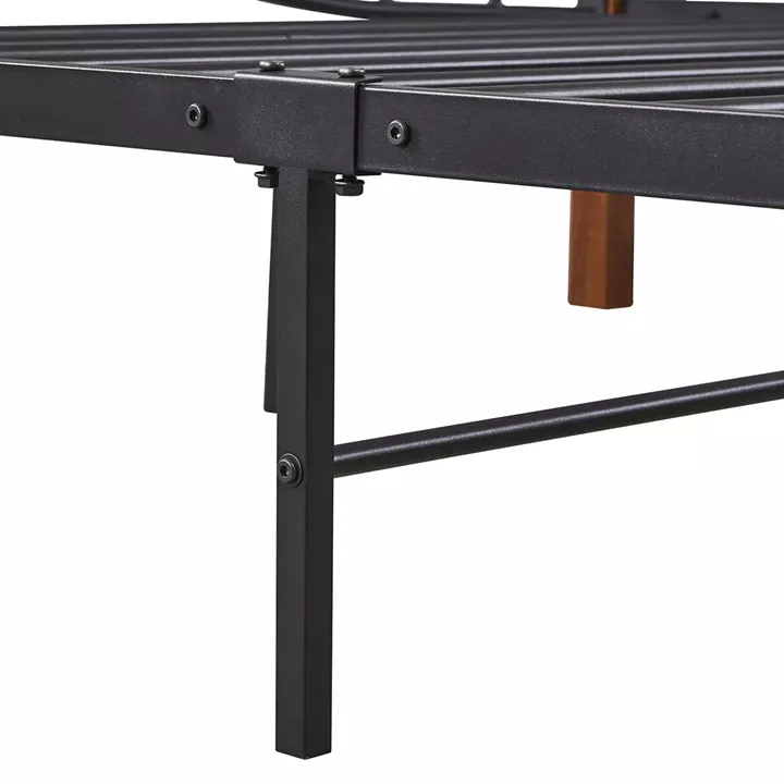 Κρεβάτι Διπλό ArteLibre ARROWHEAD Μαύρο/Καρυδί Μέταλλο Για Στρώμα 150x200cm