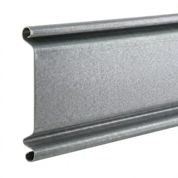 Τυφλό άβαφο γαλβανιζέ ρολό ασφαλείας με κλειστή μεταλλική επιφάνεια, κατάλληλο για γκαράζ, αποθήκες και επαγγελματικούς χώρους.